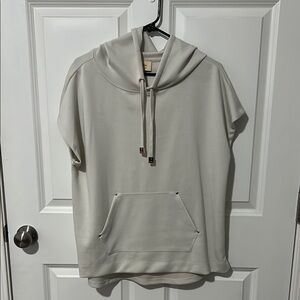 Cream colored 2 piece hooded lounge set